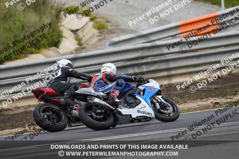 cadwell no limits trackday;cadwell park;cadwell park photographs;cadwell trackday photographs;enduro digital images;event digital images;eventdigitalimages;navarra;no limits trackdays;peter wileman photography;racing digital images;trackday digital images;trackday photos